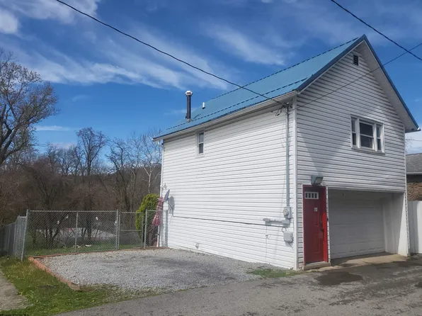 428 1/2 Benoni Ave, Fairmont, WV 26554