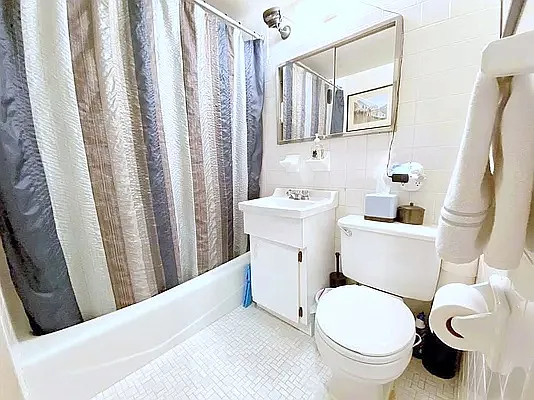 Rented by Manhattan Spaces | media 5