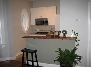 1101 P St NW APT 2F, Washington, DC 20005