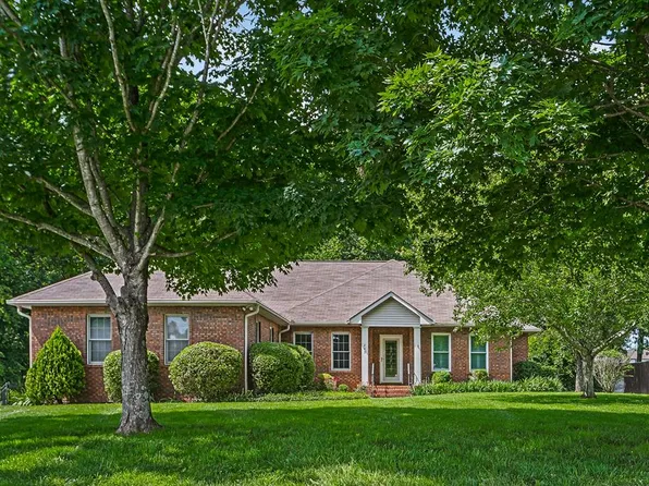 205 Rebecca Pl, Cookeville, TN 38506