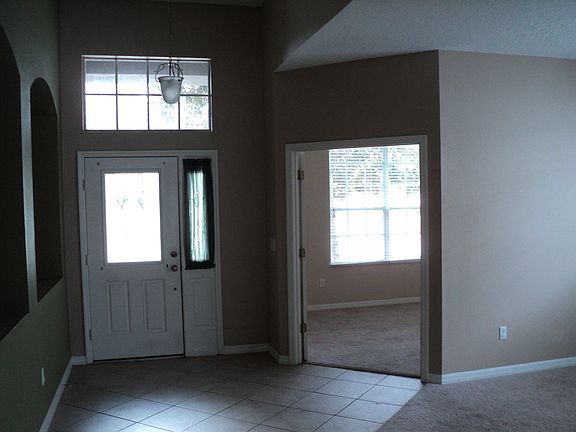 4th image of 4606 Redmond Pl