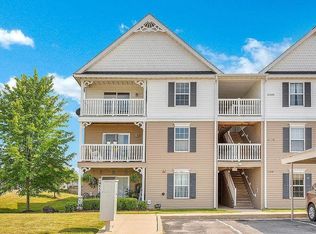 11201 Spring Creek Ln, O'Fallon, MO 63368