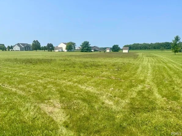 3260 E Green Brook Ln #9, Frankfort, IN 46041