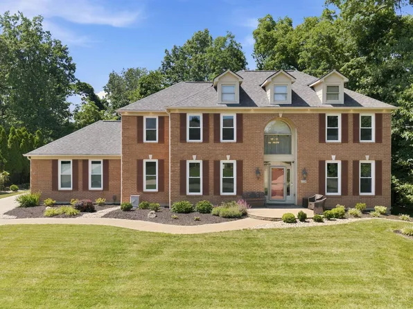 1328 Bedfordshire Dr, Loveland, OH 45140