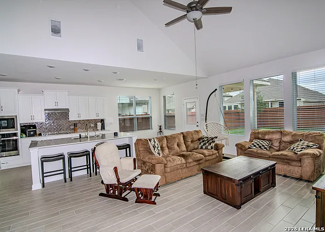 149 Mallorys Way — Photo 6