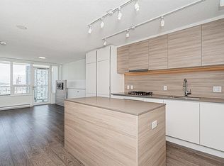 908 Quayside Dr #1512, New Westminster, BC V3M 0L4