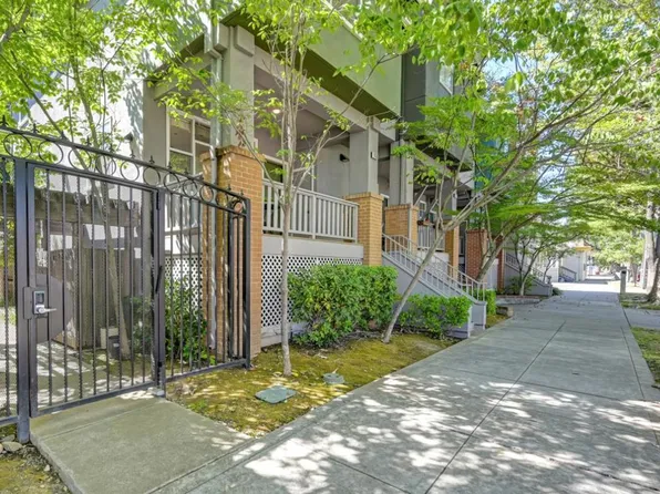 1930 10th St, Sacramento, CA 95811