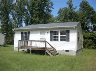 41 Calloway St, Emporia, VA 23847