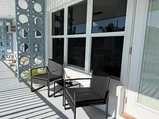 1 bed, 1.0 bath, 560 sqft, $1,900 — Photo 3