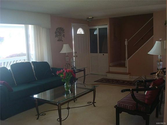 3rd image of 357 N Creek Dr
