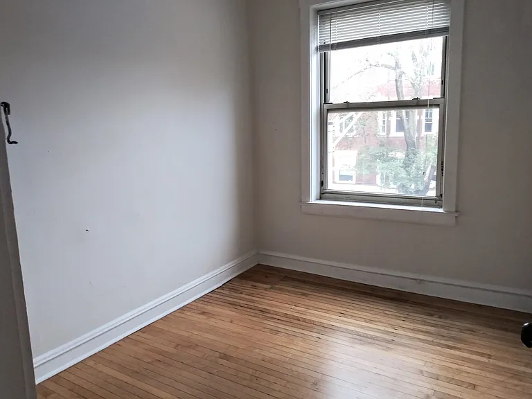 3800 N Wilton Ave #3S — Photo 19