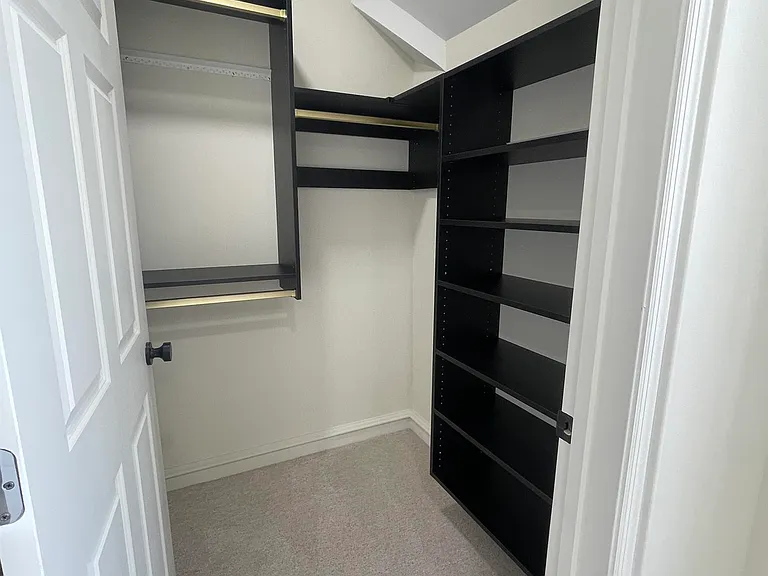 1005 Madison Ave — Photo 10