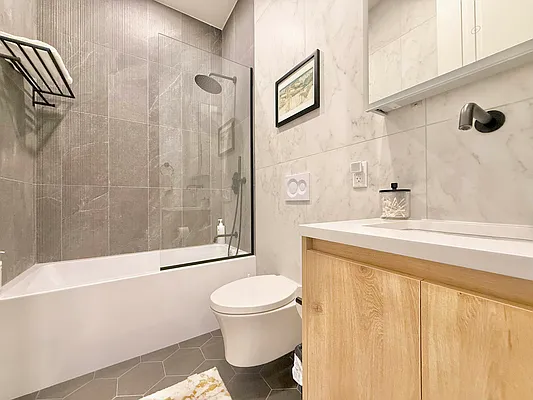 Rented by Doorway NYC, LLC | media 11