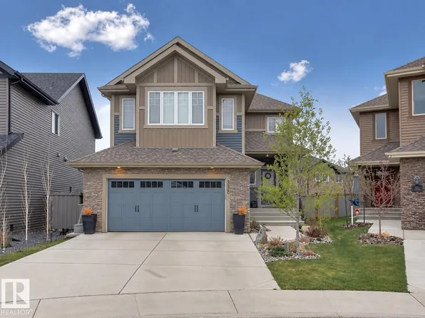 3329 West Pl NW, Edmonton, AB T6W 0T6