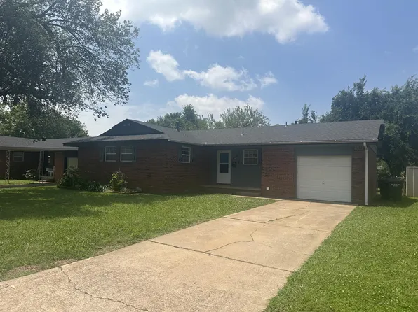 4800 Lisa Ln, Oklahoma City, OK 73115
