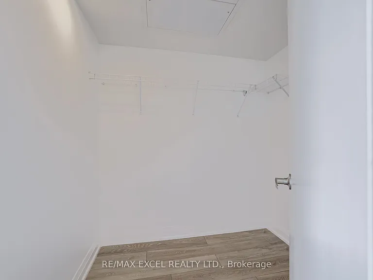 30 Gibbs Rd #1407 — Photo 26