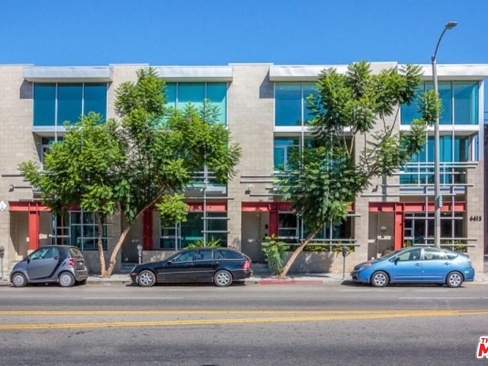 1st image of 6621 Melrose Ave