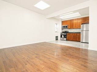 21-05 25th Rd #2F, Astoria, NY 11102