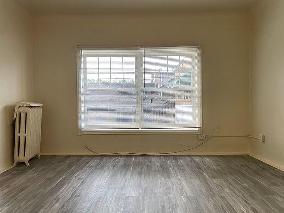 2nd image of 3302 Kenilworth Ave #205