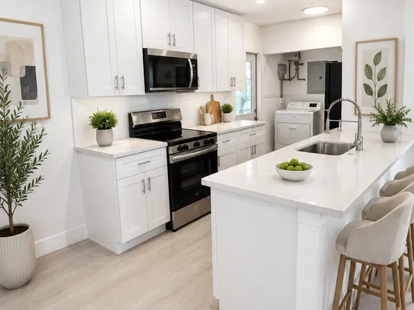 721 N 68th Ter, Hollywood, FL 33024