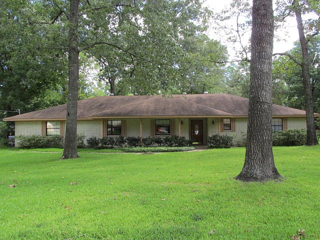 1st image of 206 Karen Dr
