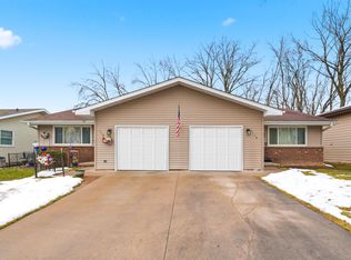 1108 Woodland Dr, Menasha, WI 54952