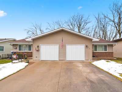 1108 Woodland Dr, Menasha, WI, 54952