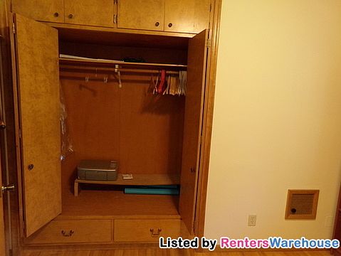5th image of 1145 County Road B2 W