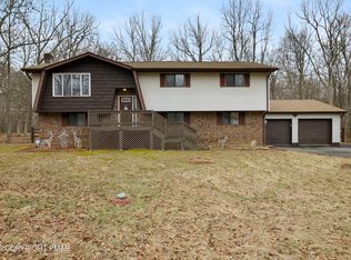 3708 Bristol Cir E, East Stroudsburg, PA 18302