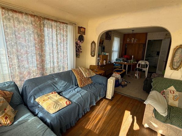 4816 S Chicago Street, Seattle, WA 98118