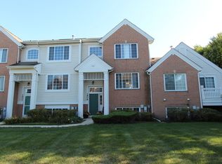 1909 Concord Dr, McHenry, IL 60050