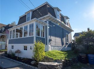 12 Pond Ave, Newport, RI 02840