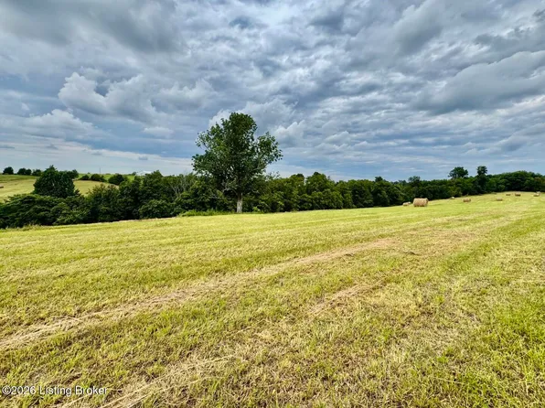 1070-7 Logan Rd, Gravel Switch, KY 40328
