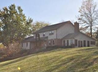 3803 Great Hill Rd, Crystal Lake, IL 60012