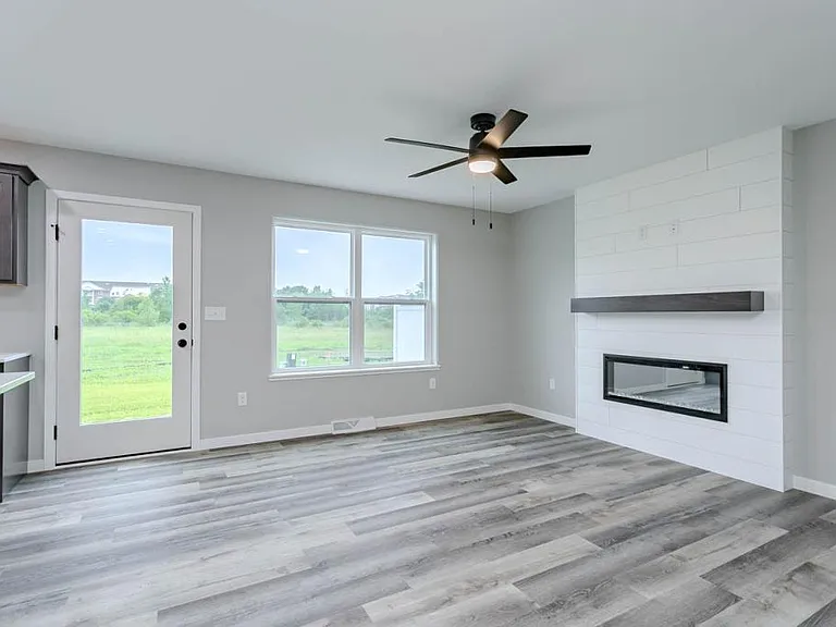 3506 Green Pastures Ln — Photo 16