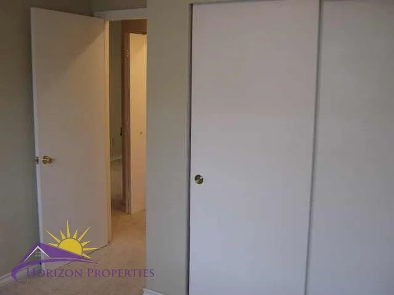 2030 Moontree Dr — Photo 26