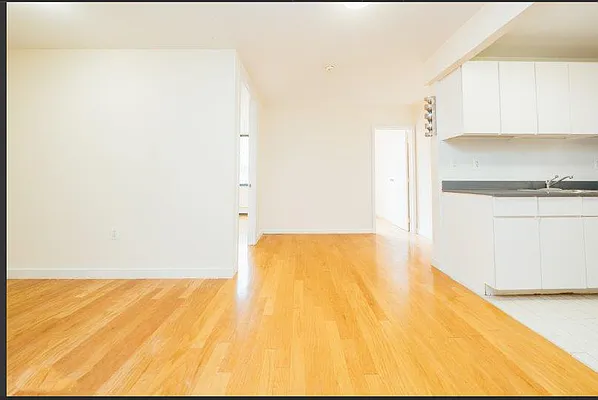 Rented by Realty Nerd | media 59