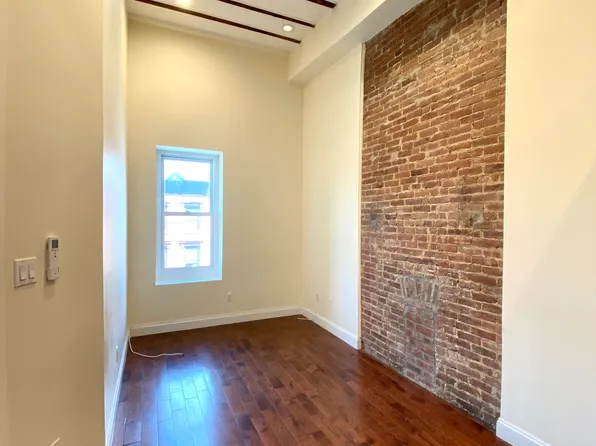 40 West 119th Street image 1 of 6