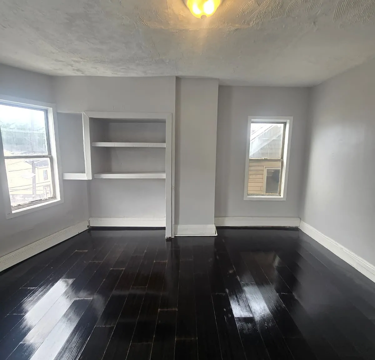 183 Mill St — Photo 2