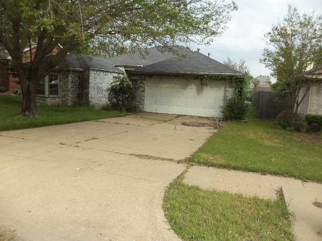 2nd image of 4324 Endicott Dr