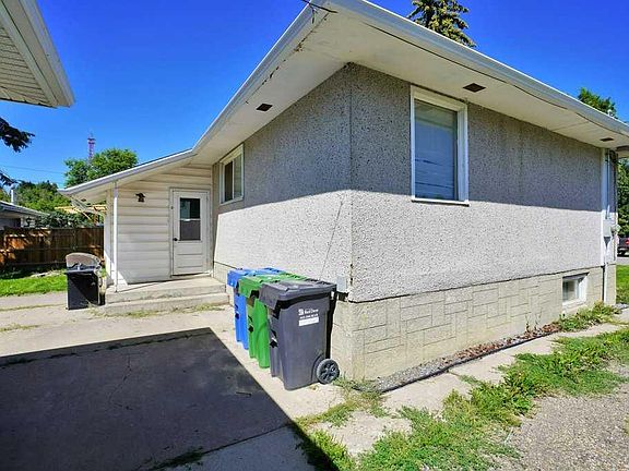 4th image of 6014 E 56th Ave