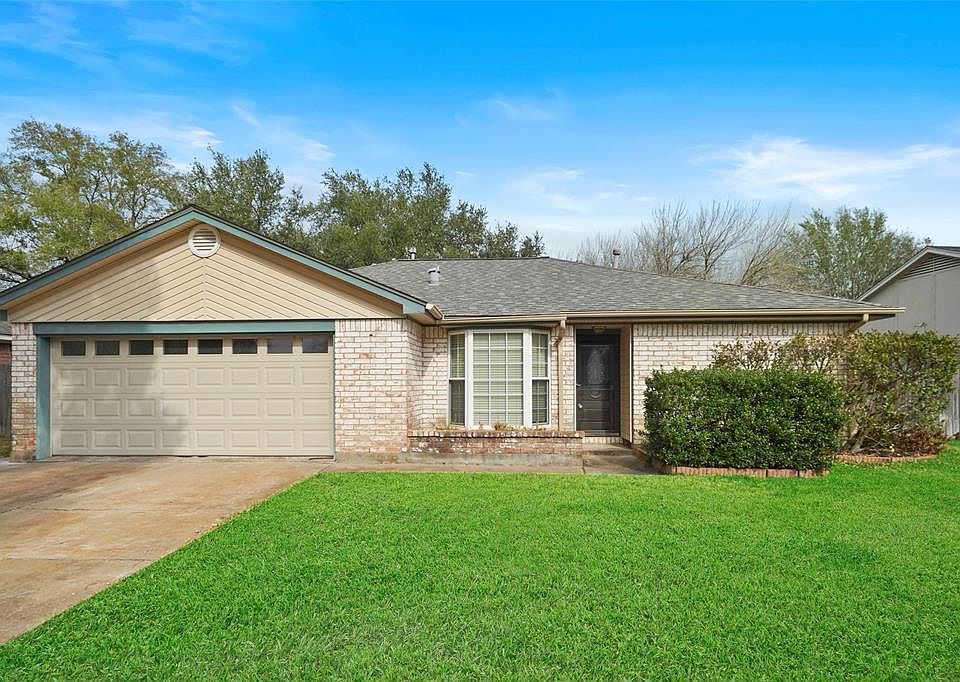 1st image of 5338 Lincoln Green Dr