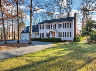 4921 Shady Grove Rd, Glen Allen, VA 23059
