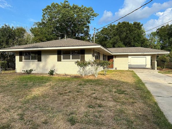 1704 Cahill Dr