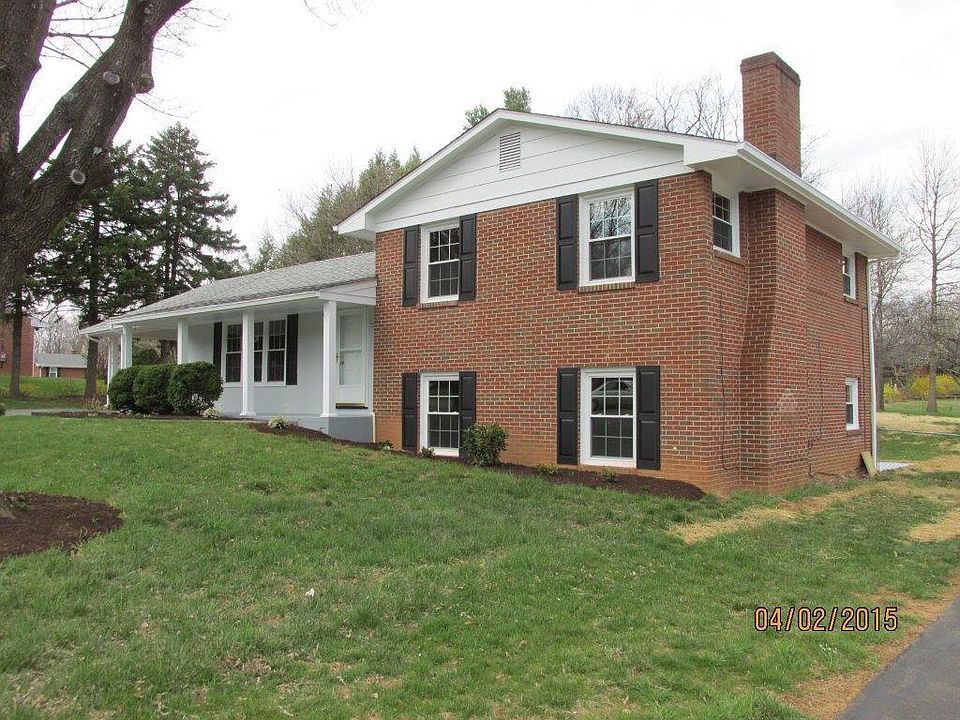 1st image of 2216 Brookfield Dr
