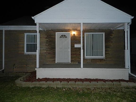 2nd image of 3562 21st St