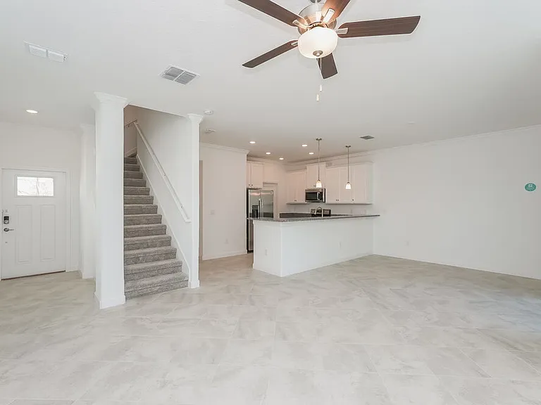 17512 Radiant Shine Way — Photo 6
