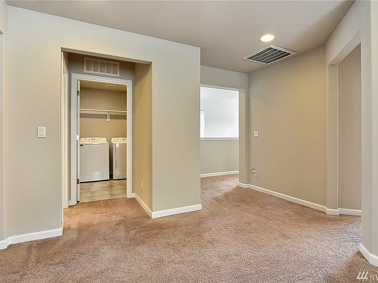 8840 Jayden St NE — Photo 5