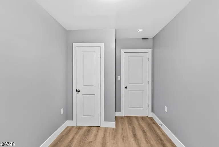 220 3rd St #17 — Photo 10