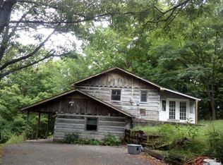 386 Keen Rd, Pounding Mill, VA 24637